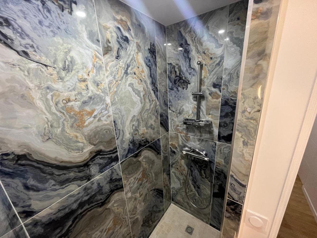 Appartement Luxe Jaune Saint-Etienne  Kültér fotó