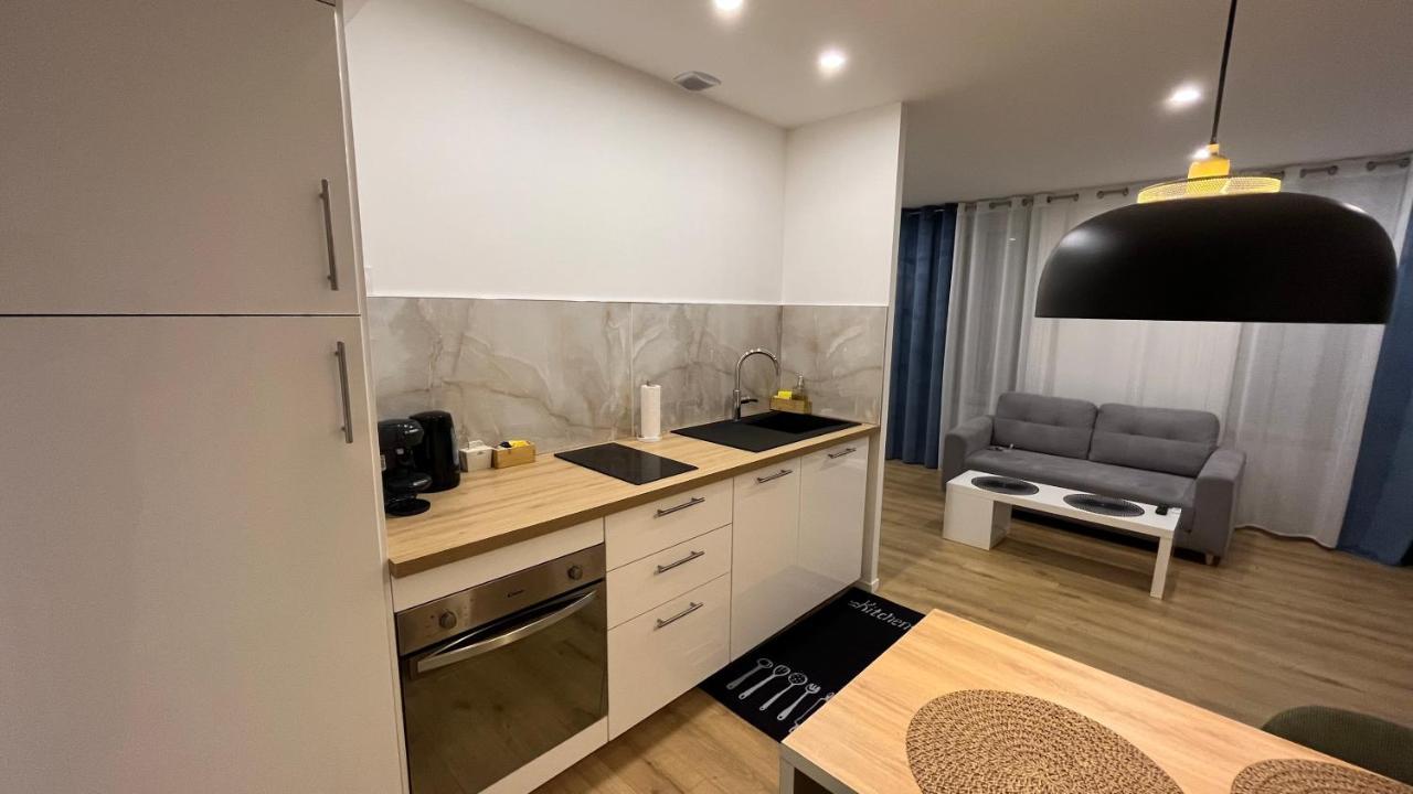 Appartement Luxe Jaune Saint-Etienne  Kültér fotó